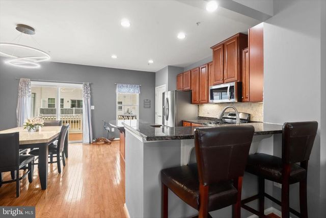 7503 HEARTHSIDE WAY, Elkridge, MD 21075