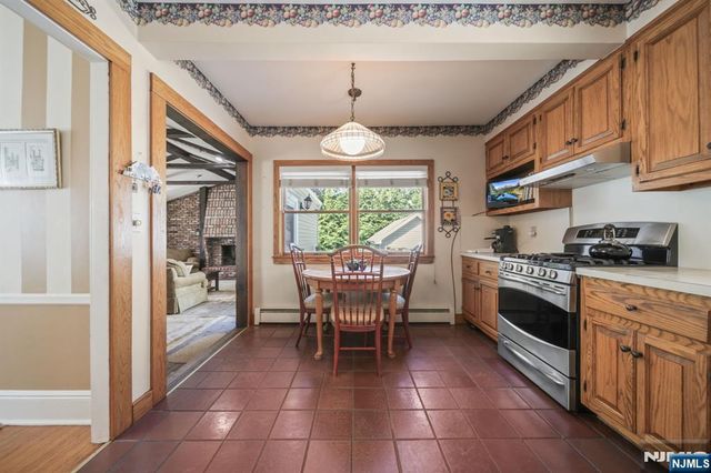 82 Kensington Avenue, Norwood, NJ 07648