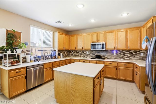 2225 Mountain Rail Drive, North Las Vegas, NV 89084