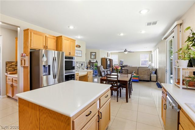 2225 Mountain Rail Drive, North Las Vegas, NV 89084