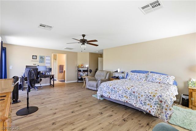 2225 Mountain Rail Drive, North Las Vegas, NV 89084