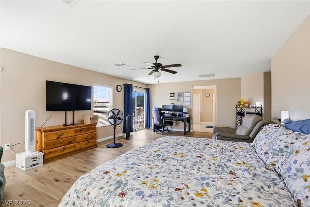 2225 Mountain Rail Drive, North Las Vegas, NV 89084
