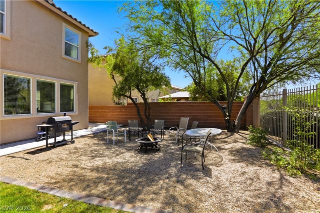 2225 Mountain Rail Drive, North Las Vegas, NV 89084