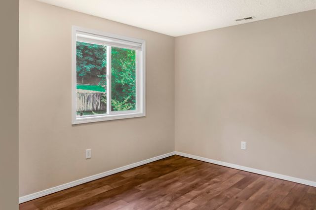 9522 N Loganberry Ct, Spokane, WA 99208