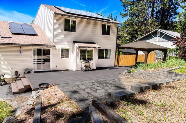 9522 N Loganberry Ct, Spokane, WA 99208