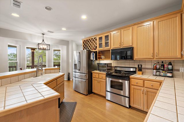 13209 N Ridge CIR, Leander, TX 78641
