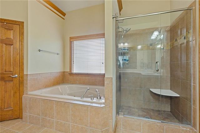 755 Peninsula Overlook, Hampton, GA 30228