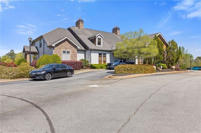 755 Peninsula Overlook, Hampton, GA 30228