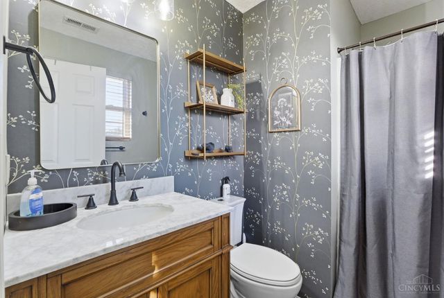 8121 Bertwood Court, West Chester, OH 45069