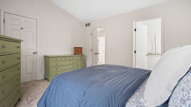 415 Cambridge Drive, Dexter City, MI 48130