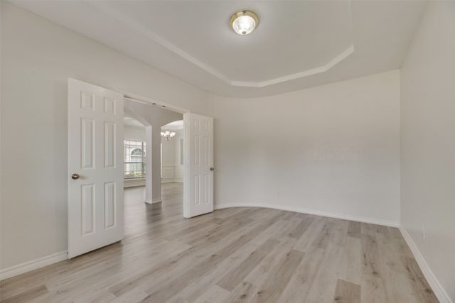 202 Forestridge Drive, Mansfield, TX 76063