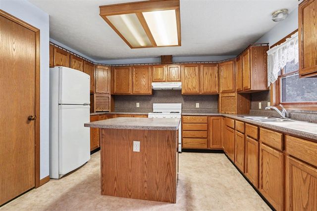 5459 W Gh Avenue, Kalamazoo, MI 49009