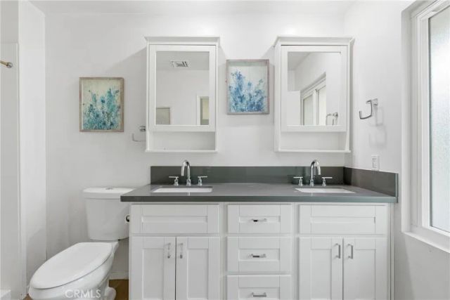 5500 Blanco Avenue, Woodland Hills, CA 91367