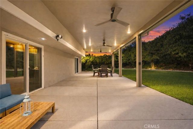 5500 Blanco Avenue, Woodland Hills, CA 91367