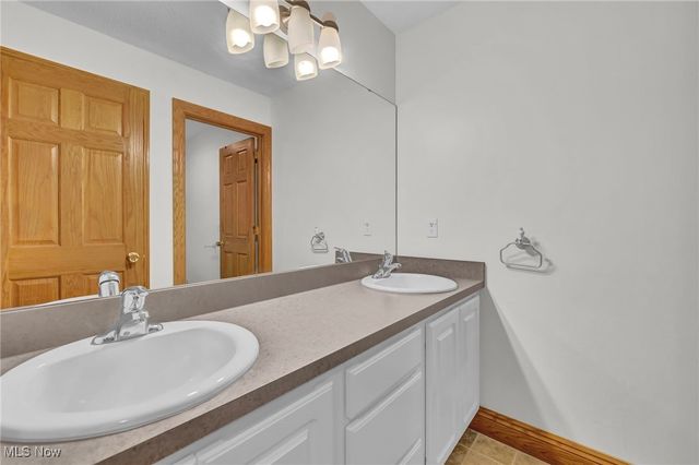 340 Granger Drive, Lagrange, OH 44050