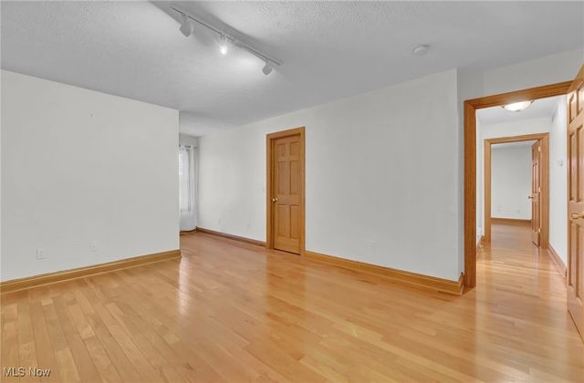 340 Granger Drive, Lagrange, OH 44050