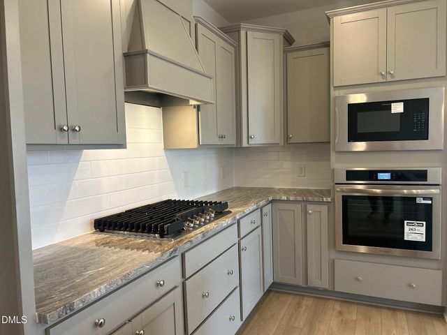32 Emeritus Way, Lillington, NC 27546