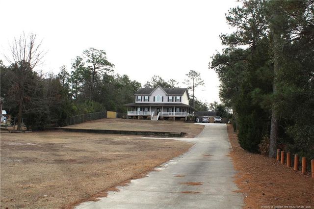 573 PORTER Road, Hope Mills, NC 28348