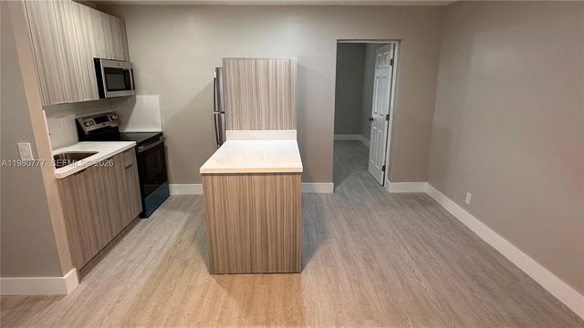 216 NW 12th Street, Pompano Beach, FL 33060