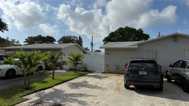 216 NW 12th Street, Pompano Beach, FL 33060