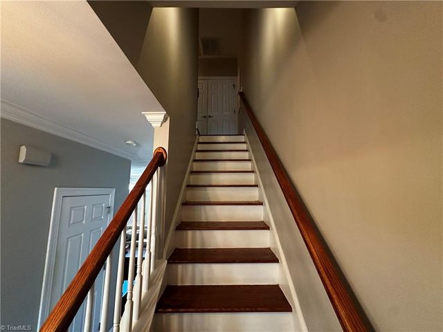 11 Abelia Court, Greensboro, NC 27455