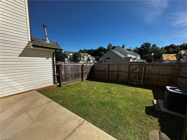 11 Abelia Court, Greensboro, NC 27455