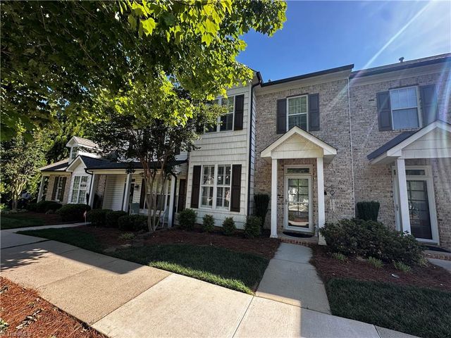 11 Abelia Court, Greensboro, NC 27455