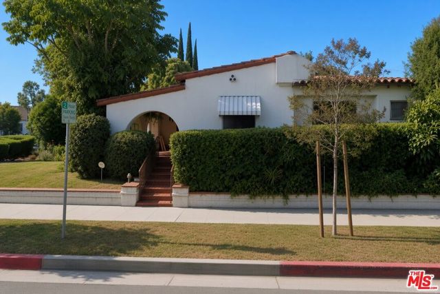 474 S Clark Drive, Beverly Hills, CA 90211