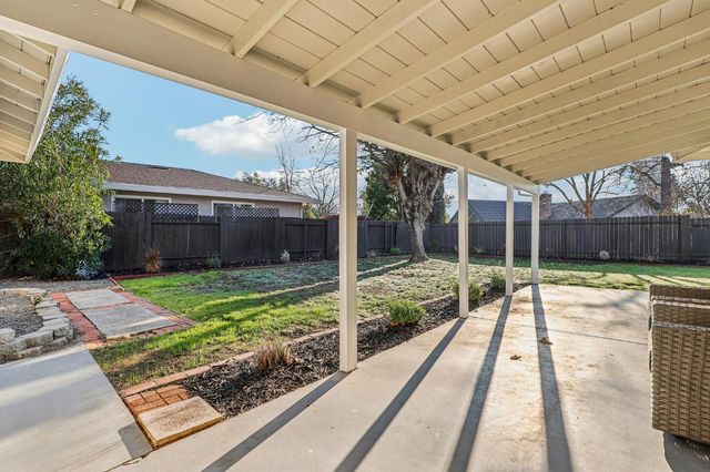 6716 Rappahannock Way, Carmichael, CA 95608