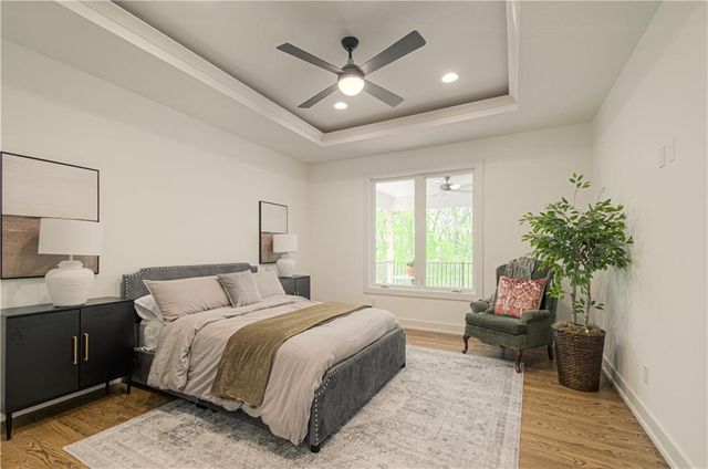 2150 NW Scenic View Drive, Riverside, MO 64150