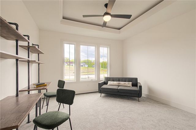 2150 NW Scenic View Drive, Riverside, MO 64150