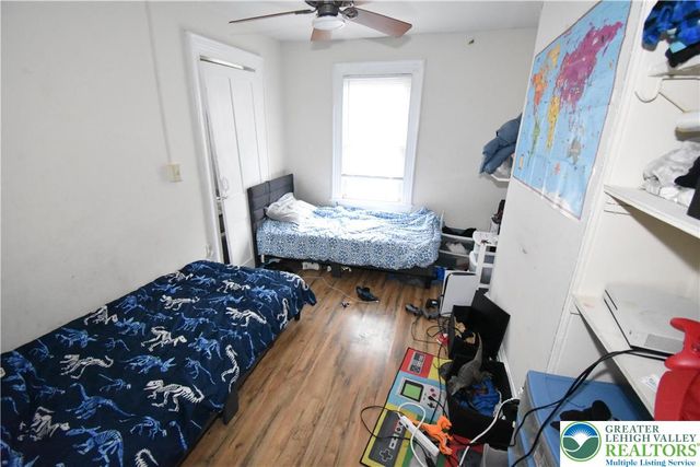 26 7th Street, Easton, PA 18042