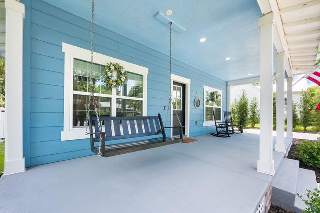 141 W MAIN STREET, Lake Helen, FL 32744