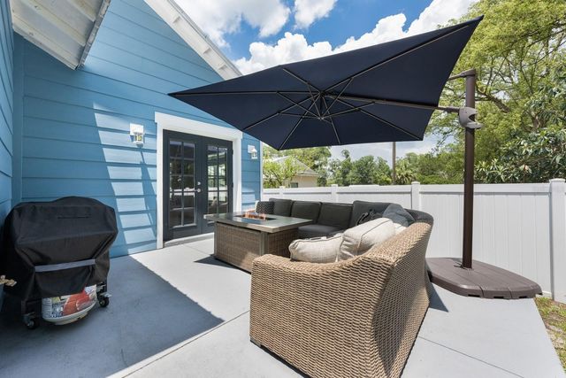 141 W MAIN STREET, Lake Helen, FL 32744