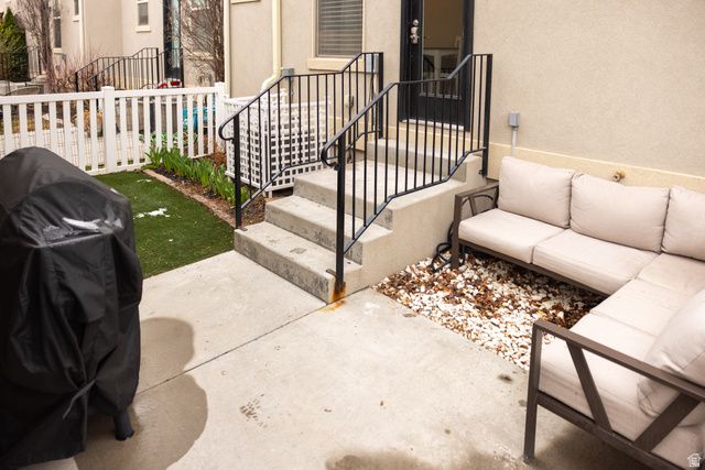 906 S CRESCENT WAY, Mapleton, UT 84664