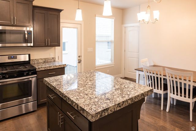 906 S CRESCENT WAY, Mapleton, UT 84664