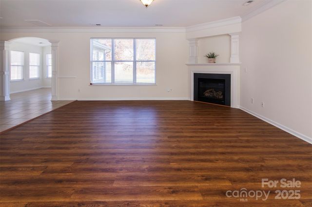 608 Wrayhill Drive, Charlotte, NC 28262