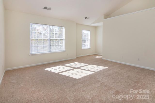 608 Wrayhill Drive, Charlotte, NC 28262