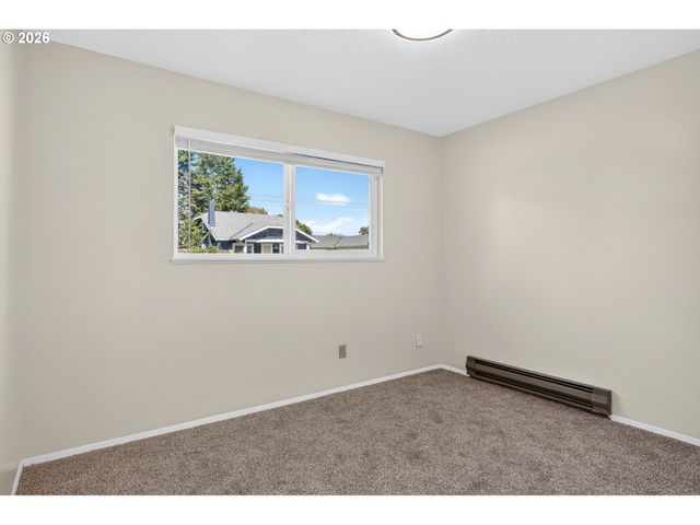 7552 N GILBERT Ave, Portland, OR 97203