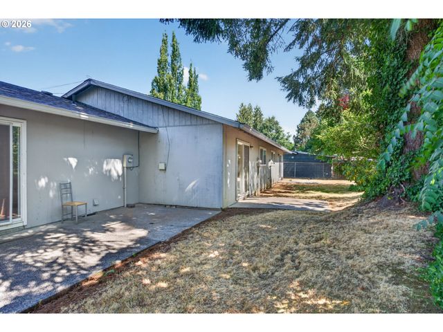 7552 N GILBERT Ave, Portland, OR 97203