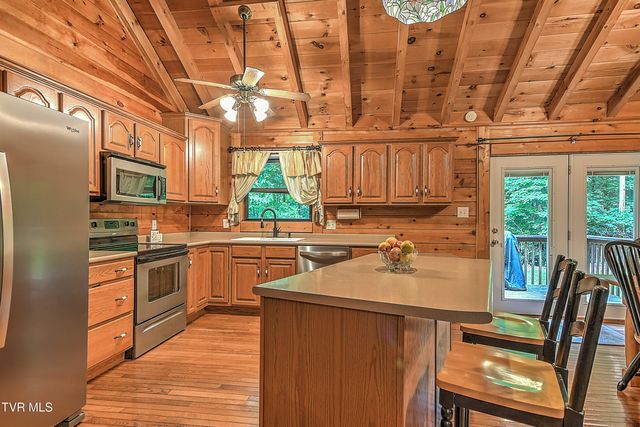 622 Shoals Lane, Hiltons, VA 24258