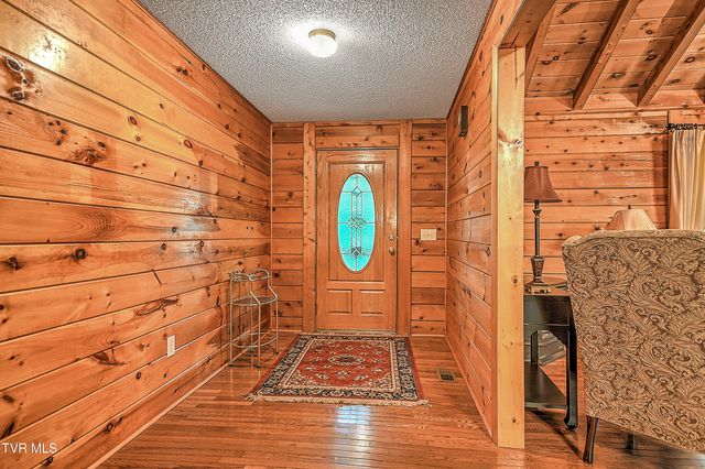 622 Shoals Lane, Hiltons, VA 24258