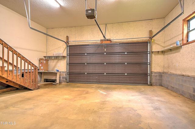 622 Shoals Lane, Hiltons, VA 24258