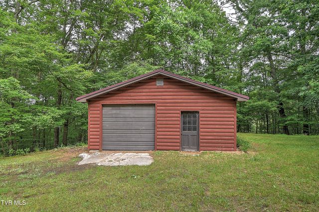 622 Shoals Lane, Hiltons, VA 24258