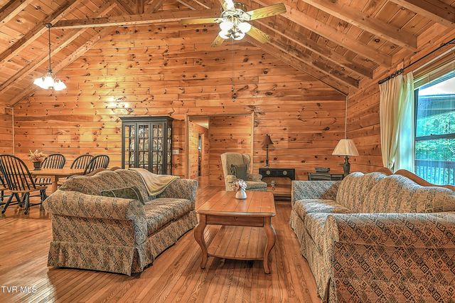 622 Shoals Lane, Hiltons, VA 24258