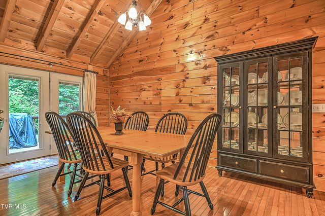 622 Shoals Lane, Hiltons, VA 24258