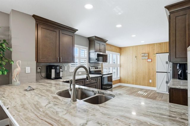1001 BENJAMIN FRANKLIN DRIVE 206, Sarasota, FL 34236