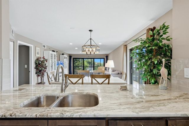 1001 BENJAMIN FRANKLIN DRIVE 206, Sarasota, FL 34236
