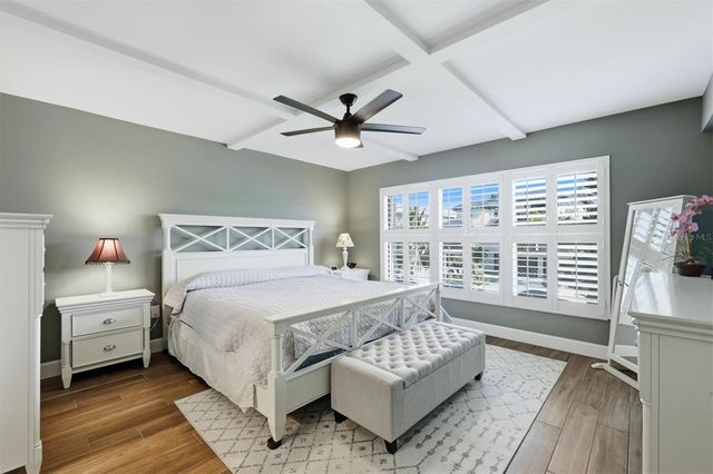 1001 BENJAMIN FRANKLIN DRIVE 206, Sarasota, FL 34236