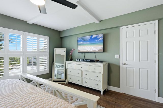 1001 BENJAMIN FRANKLIN DRIVE 206, Sarasota, FL 34236